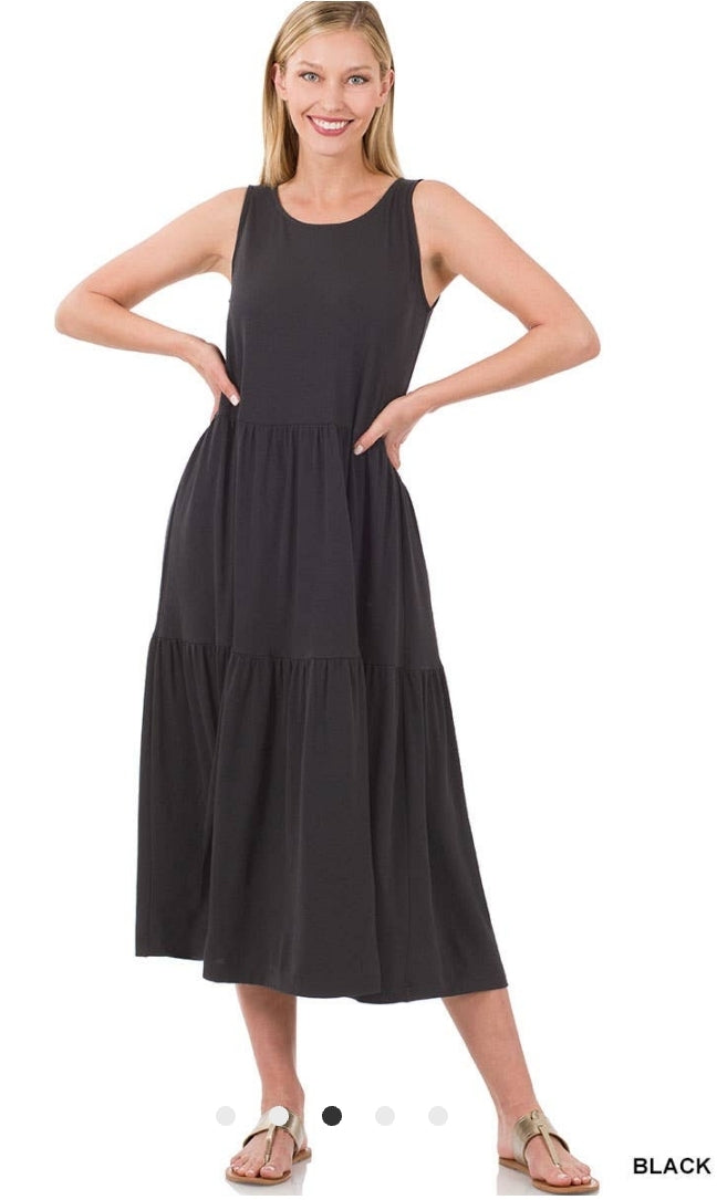 Sleevless Tiered Midi Dress